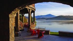 Mirror Lake Inn